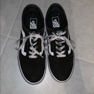 Women 9.5 Old Skool Vans